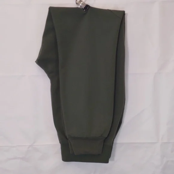 Figs High Waisted Zamora Jogger - Moss - Picture 7 of 12